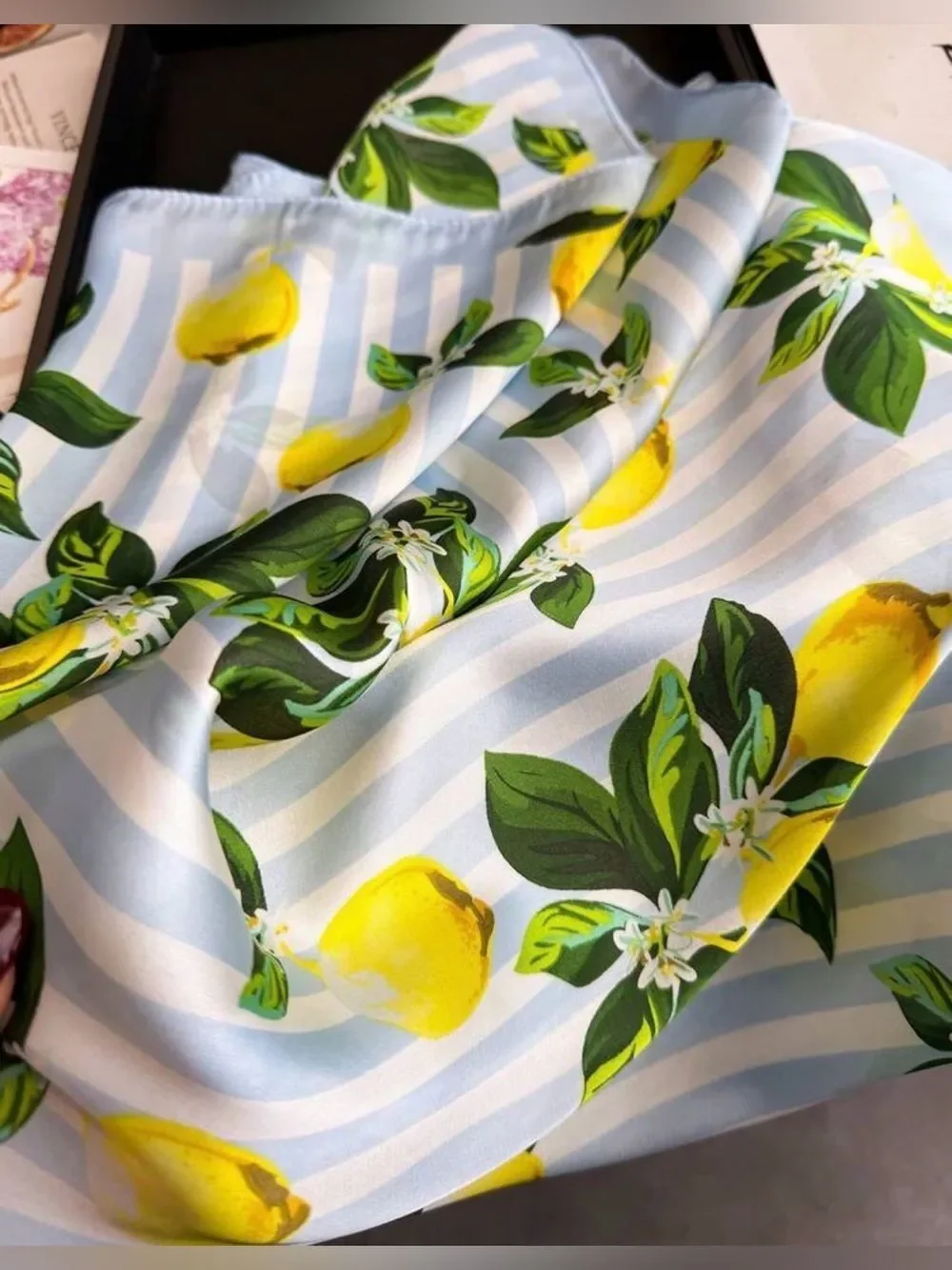 Lemon Print Scarf M812